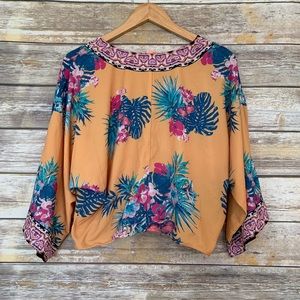 Flying Tomato Tops - Flying Tomato Tropical Floral Crop Top Flying Tomato Tops - Flying Tomato Tropical Floral Crop Top